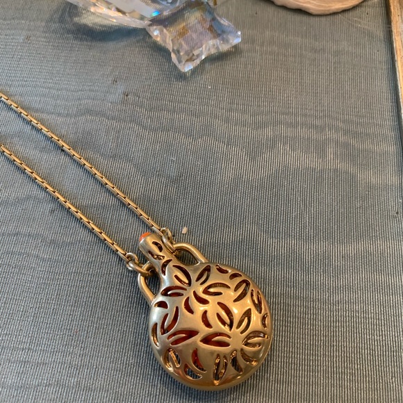 Lia Sophia necklace - Picture 2 of 7